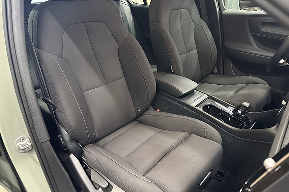 Volvo C40 16 of 21