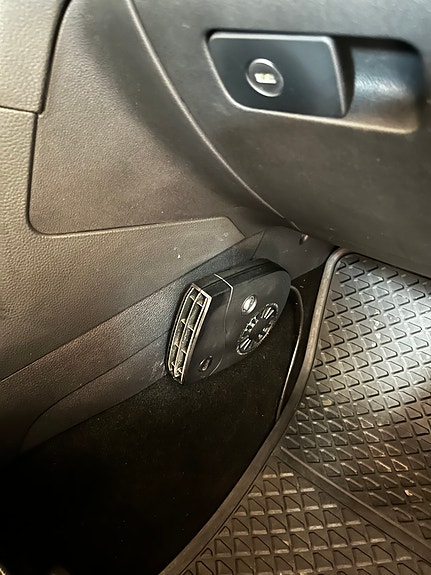 Volkswagen Golf VII 11 of 12
