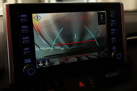 Toyota RAV4 Plug-in Hybrid 30 of 30