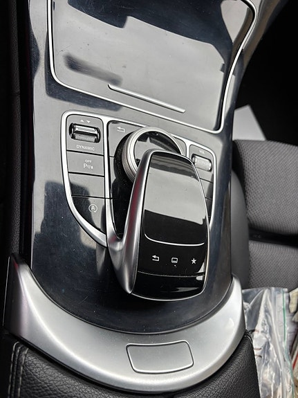Mercedes-Benz C220 d 8 of 13