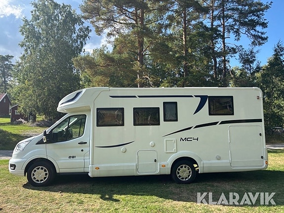 Husbil Ford McLouis MC4 281, Queenbed 2 of 6