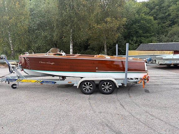 Chris-Craft Riviera 1952 3 of 12