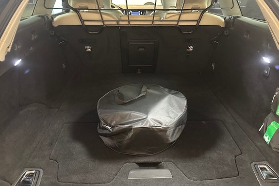 Volvo V90 13 of 13
