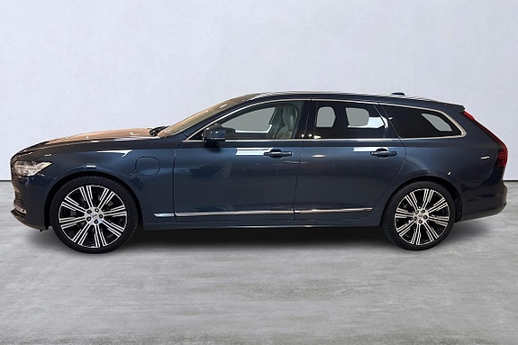 Volvo V90 2 of 13