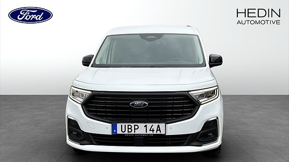 Ford Transit Connect 8 of 12