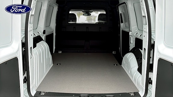 Ford Transit Connect 10 of 12