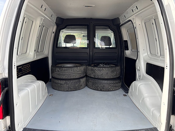 Volkswagen Caddy 13 of 14