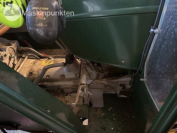 Deutz 6006 med lastare 22 of 27