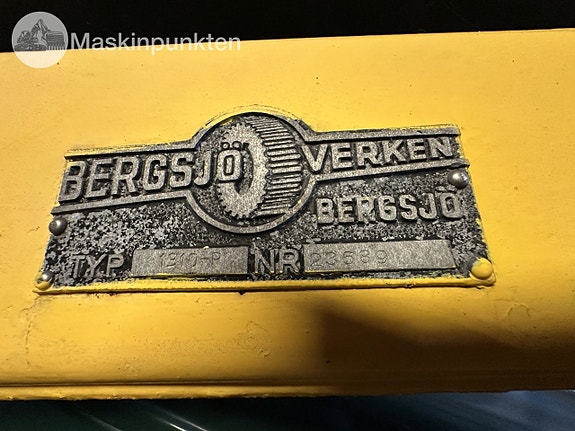 Deutz 6006 med lastare 9 of 27