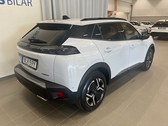 Peugeot 2008 4 of 9