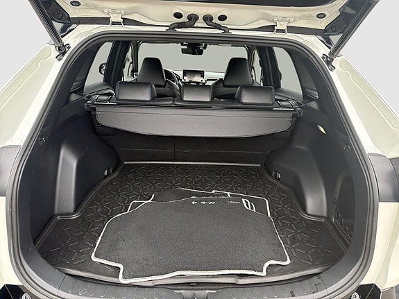 Toyota RAV4 11 of 19