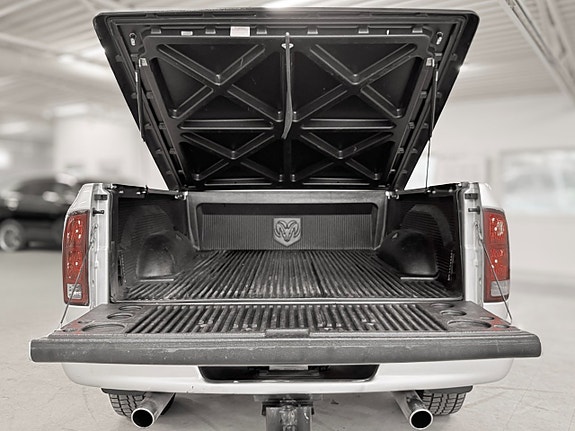 Dodge RAM 1500 14 of 30