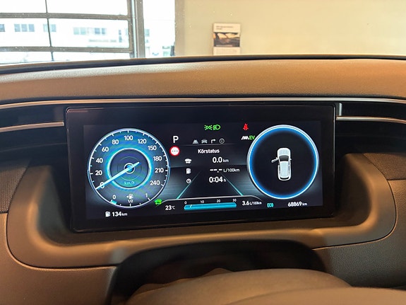Hyundai Tucson 14 of 19