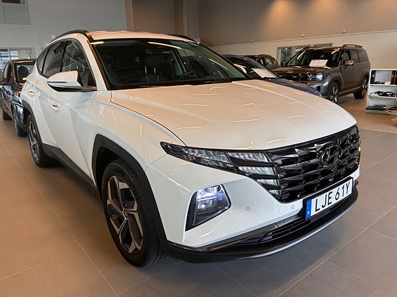 Hyundai Tucson 2 of 19