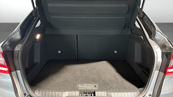 Renault Arkana 10 of 12