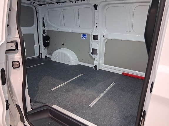 Volkswagen Transporter 2 of 8