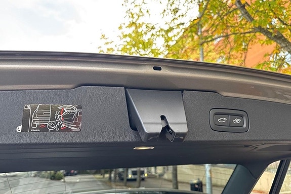 Volvo V60 18 of 20