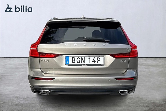 Volvo V60 4 of 20
