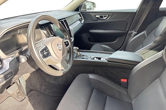 Volvo V60 9 of 20