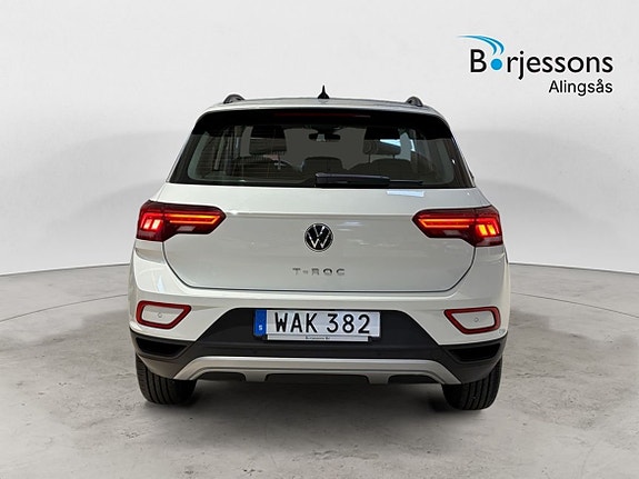 Volkswagen T-Roc 5 of 16