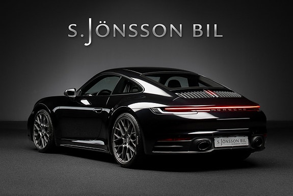 Porsche 911 Carrera T 2 of 18