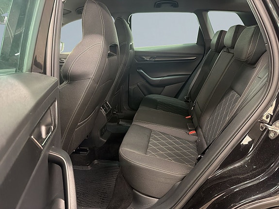 Skoda Karoq 13 of 21