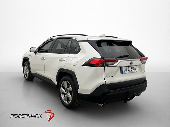Toyota RAV4 8 of 30