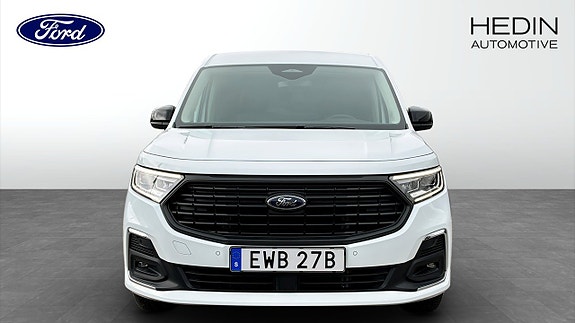Ford Transit Connect 8 of 12