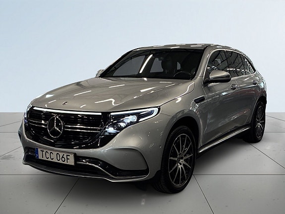 Mercedes-Benz EQC400 16 of 23