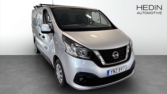 Nissan NV300 9 of 9