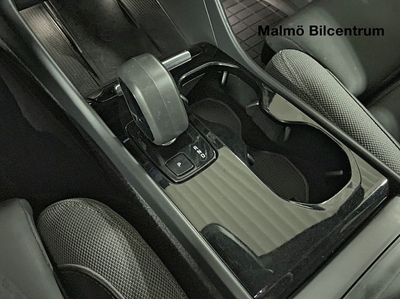 Volvo XC40 18 of 19