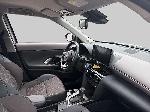 Toyota Yaris Cross 7 of 18