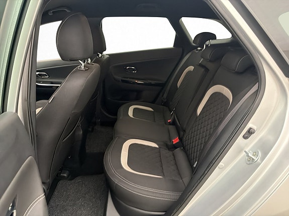 Kia Ceed 22 of 28