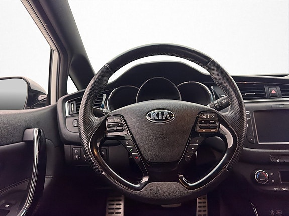 Kia Ceed 14 of 28