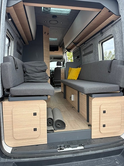 Hobby MAXIA VAN 680 DT 17 of 17