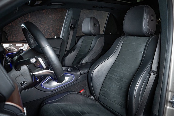 Mercedes-Benz GLE350 de 16 of 30