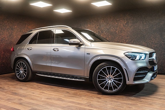 Mercedes-Benz GLE350 de 2 of 30