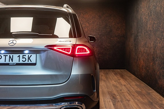 Mercedes-Benz GLE350 de 12 of 30