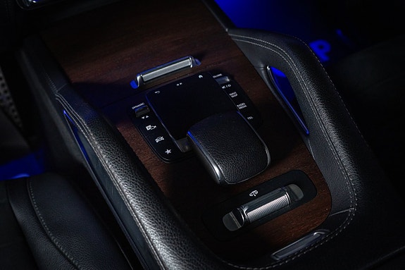 Mercedes-Benz GLE350 de 28 of 30