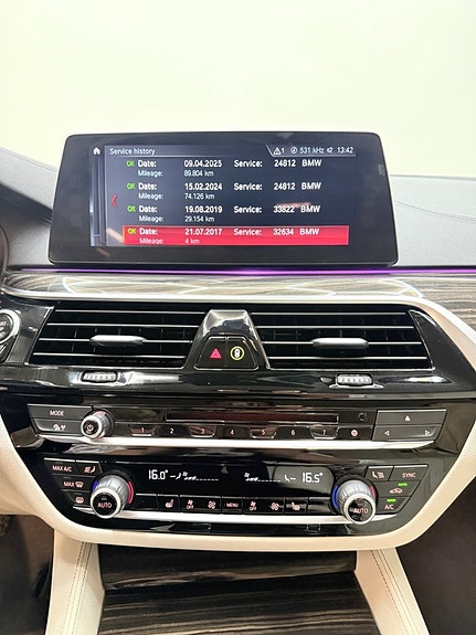 BMW 520d 14 of 15