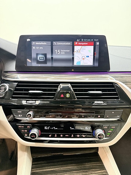 BMW 520d 10 of 15