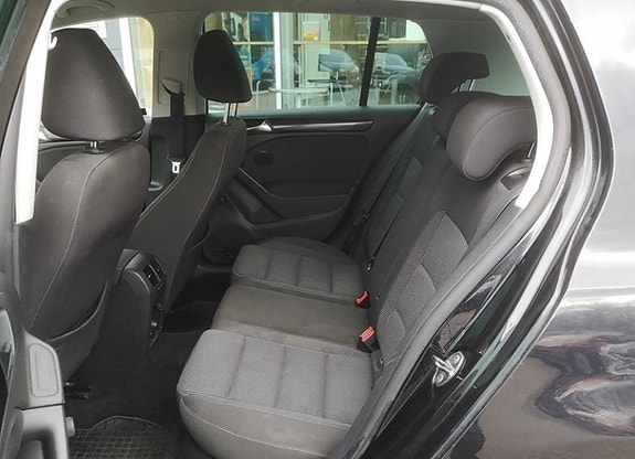 Volkswagen Golf VI 10 of 18