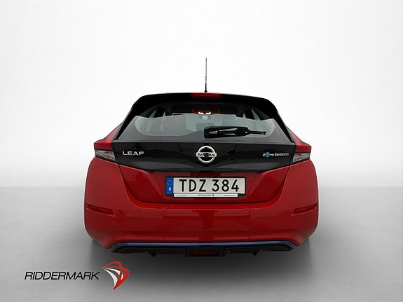 Nissan Leaf 8 of 27