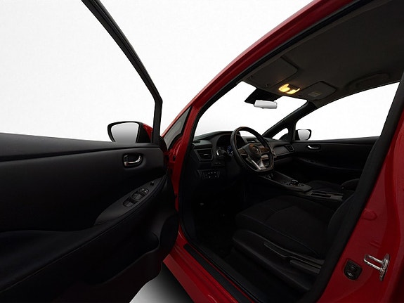 Nissan Leaf 9 of 27