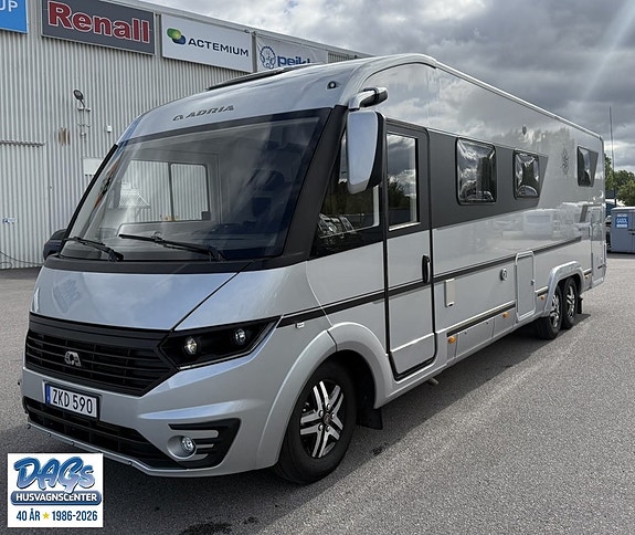 Adria Sonic Supreme 810 SC 2 of 30
