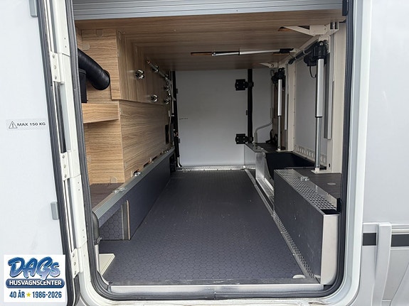 Adria Sonic Supreme 810 SC 29 of 30