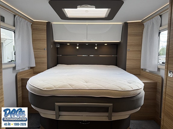 Adria Sonic Supreme 810 SC 18 of 30
