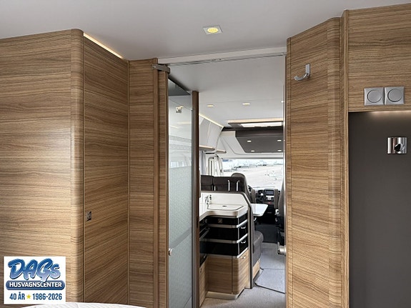 Adria Sonic Supreme 810 SC 21 of 30