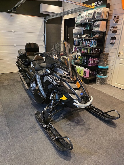 Polaris Titan s4 adventure Dubbeldyna, packlåda, elstart, dragkrok, hand&tumvärme 4 of 5