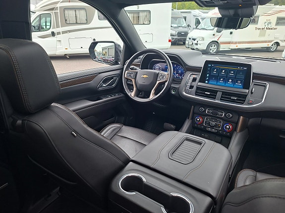 Chevrolet Tahoe 18 of 24